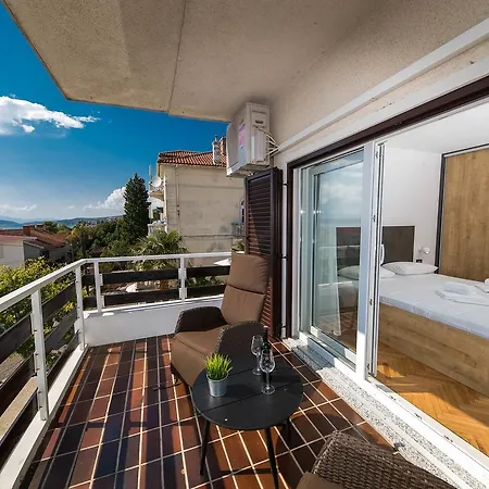 Agape 크리크베니카