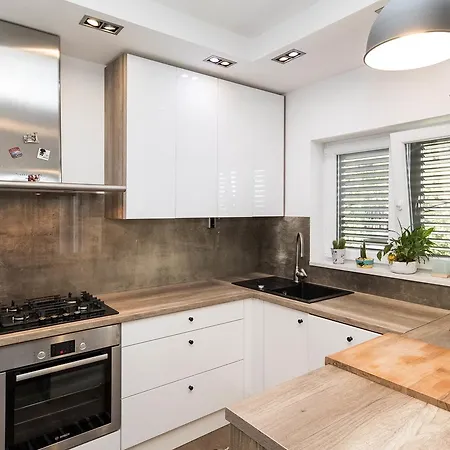 Agape 크리크베니카