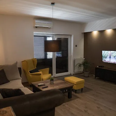 Agape Apartment *