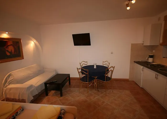Apartment Agape